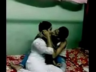 Indiano Small Diocese Desi Puberty Homemade Sextape (nuovo)
