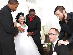 De bruiloft fore Payton Preslee wordt ruw interraciaal drietal