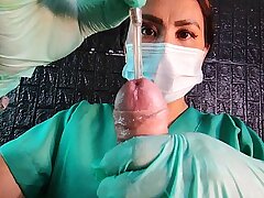 Randen en klinken entry-way sadistische verpleegkundige met latexhandschoenen (Dominafire)